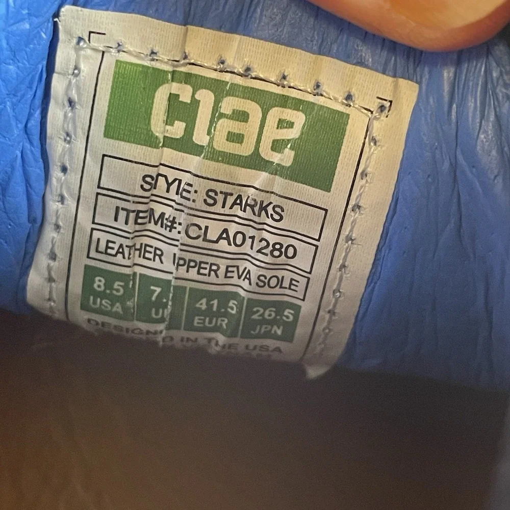 Clae starks black